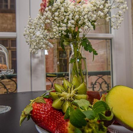 บี อินบี ลิสบอน ดาวน์ทาวน์ สวีท Bed & Breakfast ภายนอก รูปภาพ