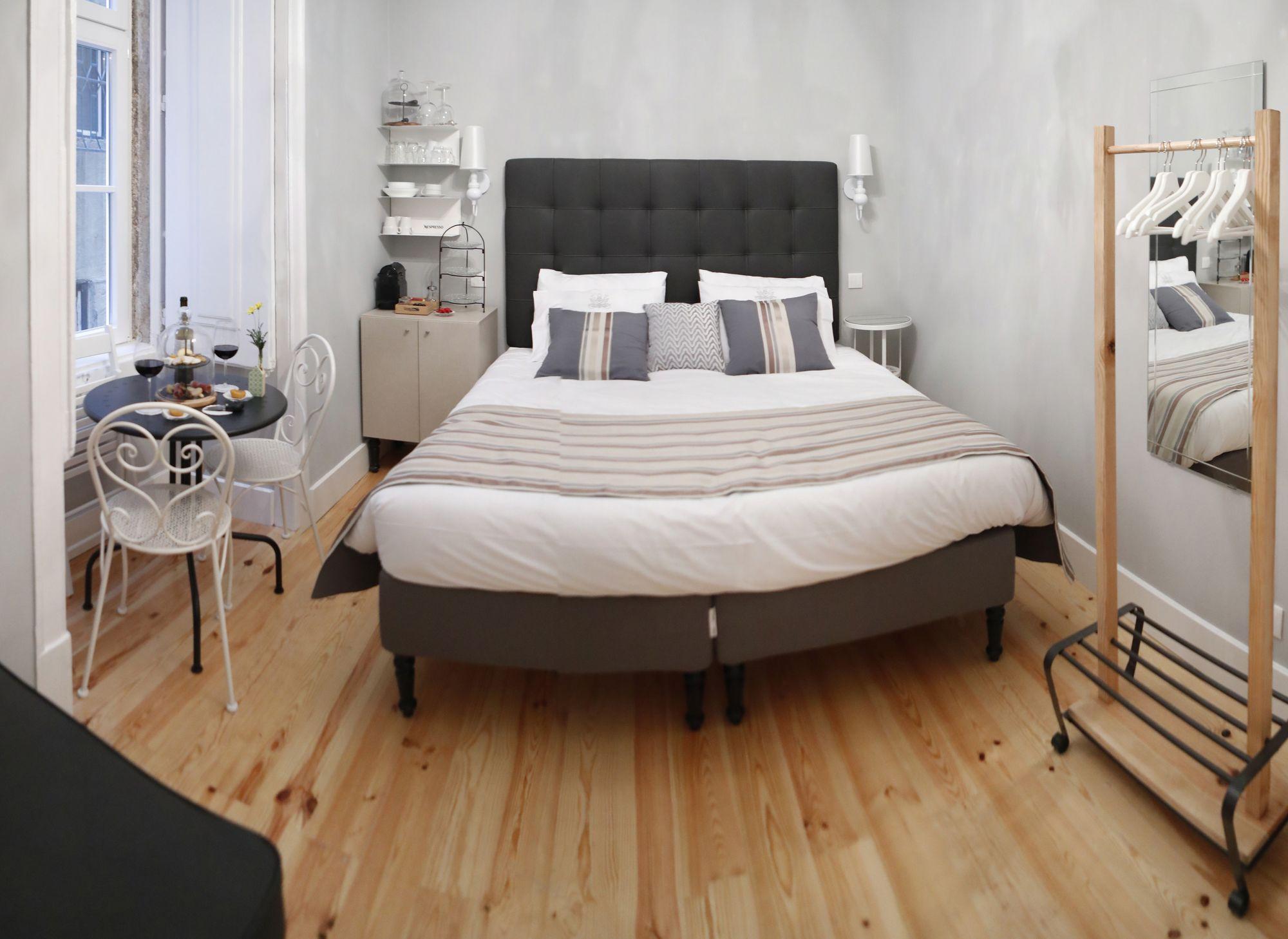 บี อินบี ลิสบอน ดาวน์ทาวน์ สวีท Bed & Breakfast ภายนอก รูปภาพ