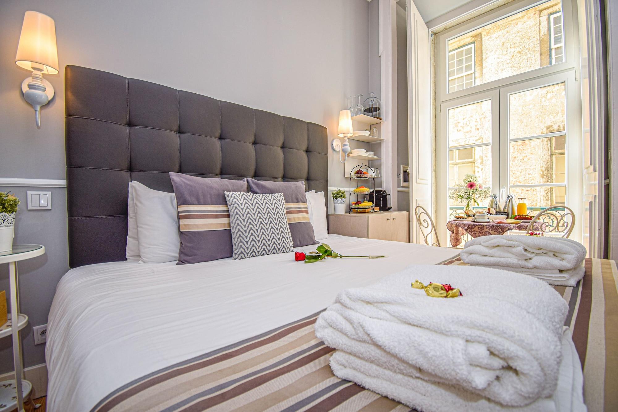 บี อินบี ลิสบอน ดาวน์ทาวน์ สวีท Bed & Breakfast ภายนอก รูปภาพ