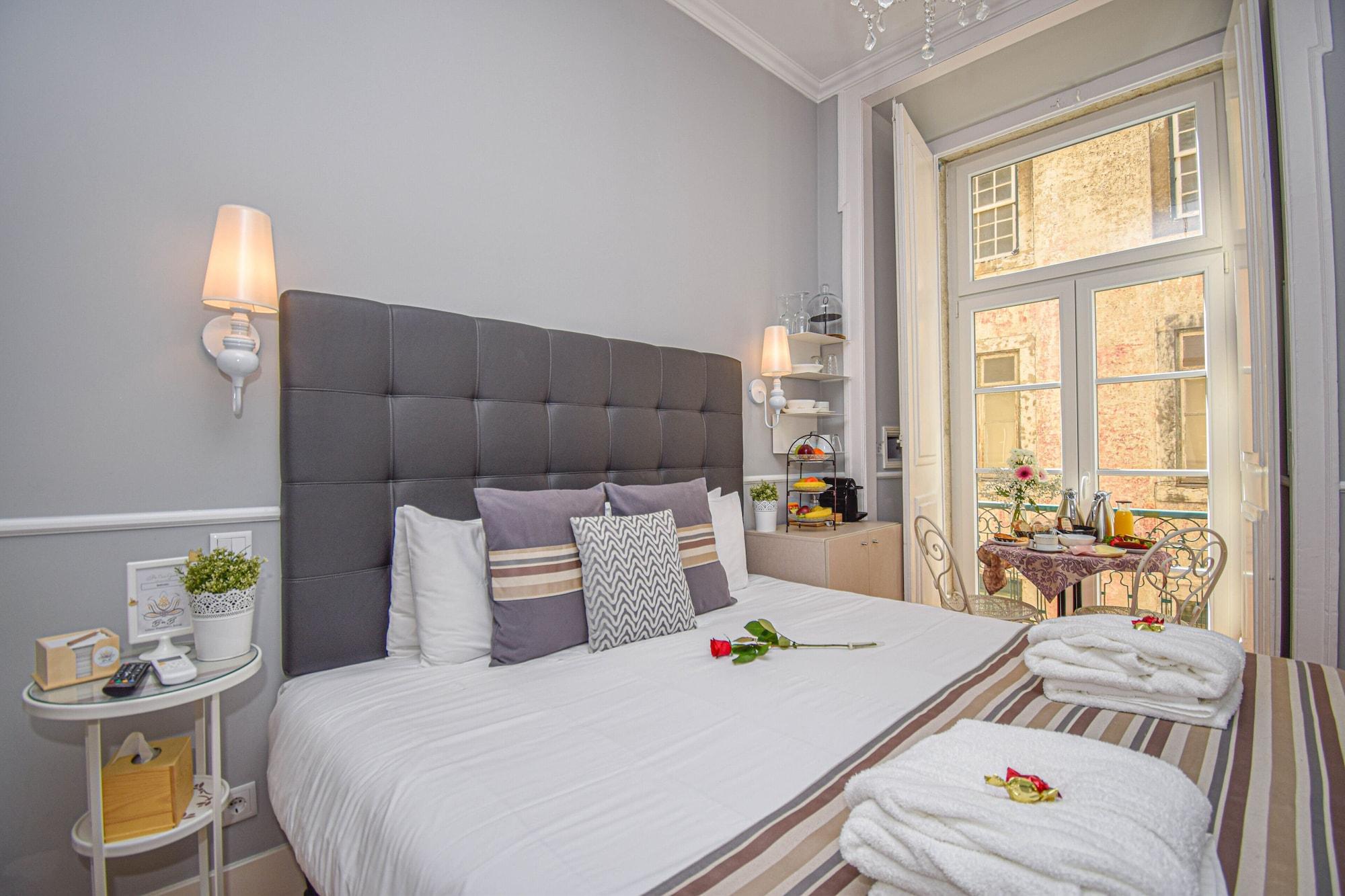 บี อินบี ลิสบอน ดาวน์ทาวน์ สวีท Bed & Breakfast ภายนอก รูปภาพ