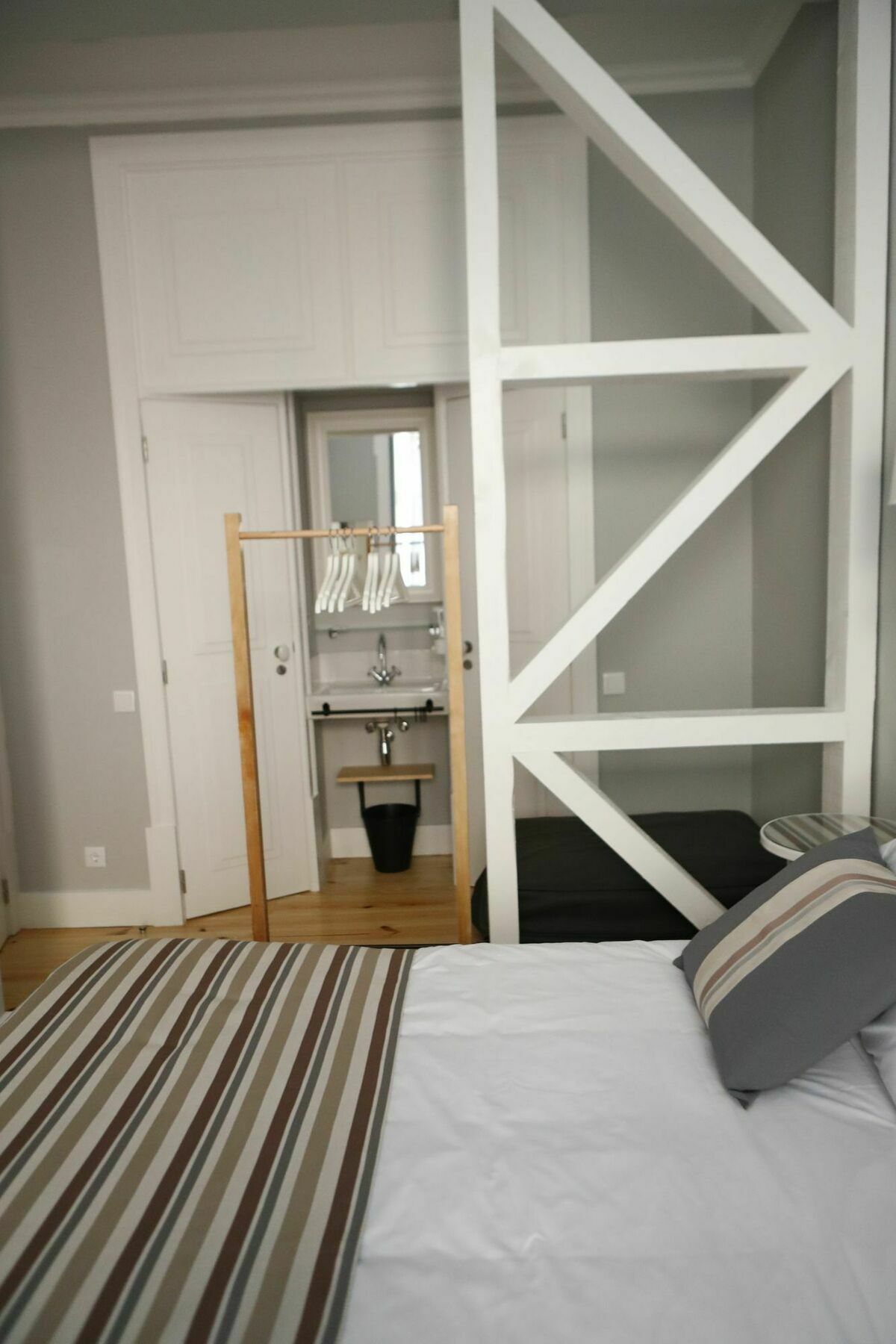 บี อินบี ลิสบอน ดาวน์ทาวน์ สวีท Bed & Breakfast ภายนอก รูปภาพ